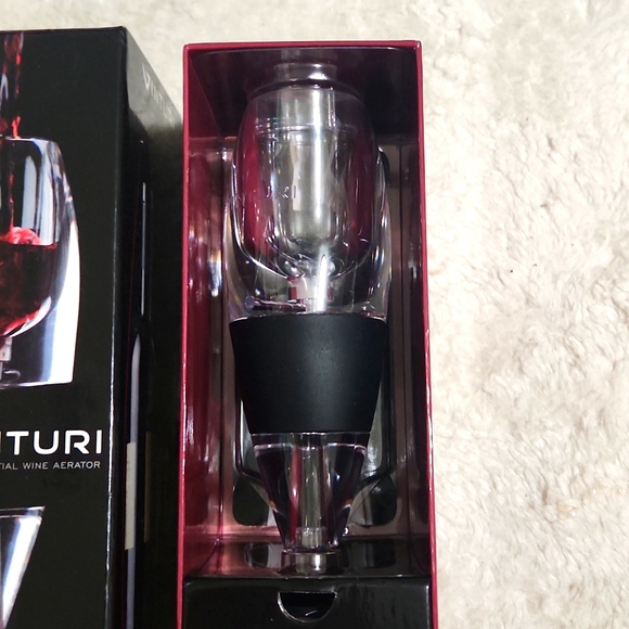 Vinturi Essential Wine Aerator - Picture 3 of 6